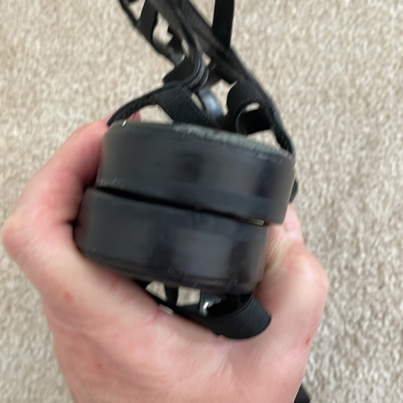 Stuart Weitzman gladiator sandals all leather & studs size 7 black RARE - Picture 5 of 10